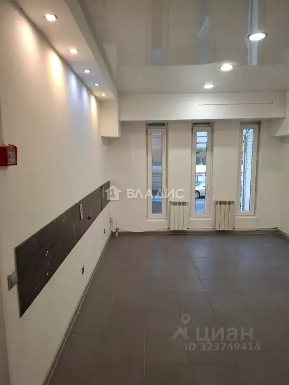 Помещение свободного назначения в Санкт-Петербург Индустриальный ... - Фото 1