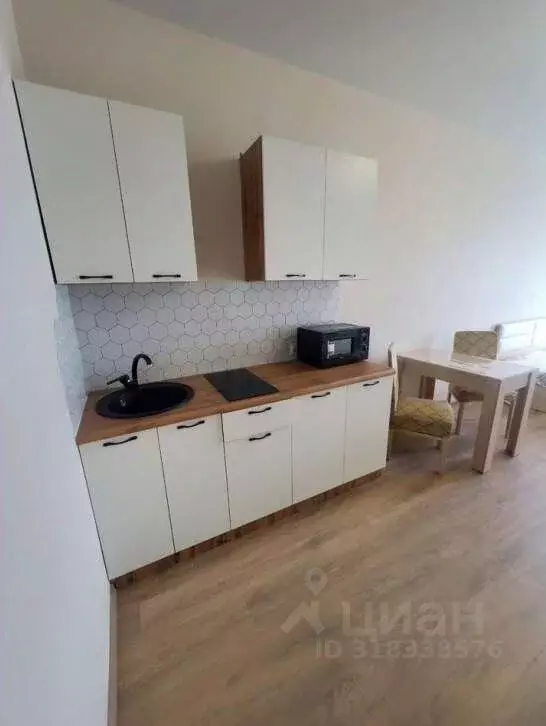 Студия Краснодарский край, Краснодар ул. Карякина, 5к2 (30.0 м) - Фото 1