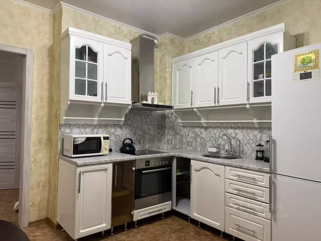 2-к кв. Татарстан, Набережные Челны 58-й комплекс, 12Б (69.1 м) - Фото 2