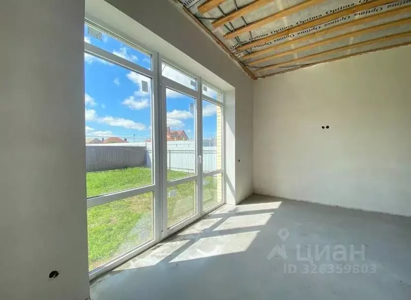 Дом в Ростовская область, Азовский район, Обильненское с/пос, пос. ... - Фото 1