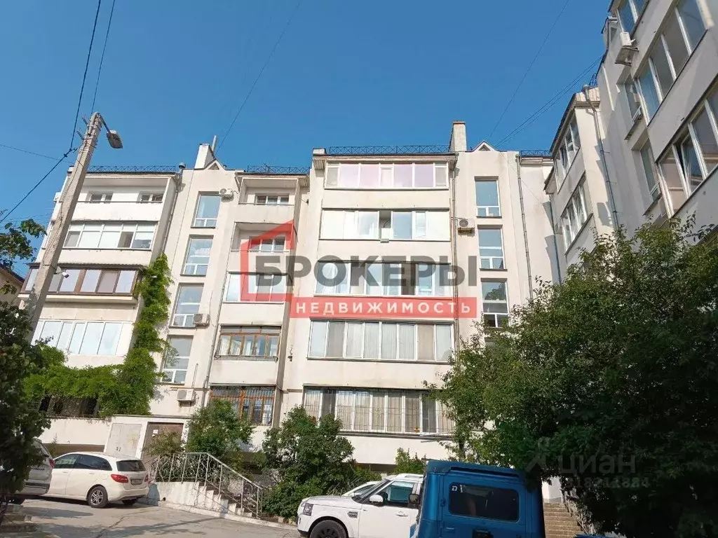 3-к кв. Севастополь ул. Ефремова, 24 (77.6 м) - Фото 0
