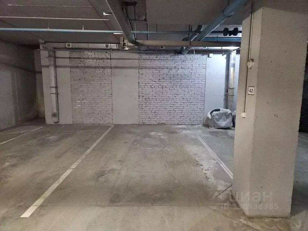 Гараж в Башкортостан, Уфа Хадии Давлетшиной бул., 9 (15 м) - Фото 1