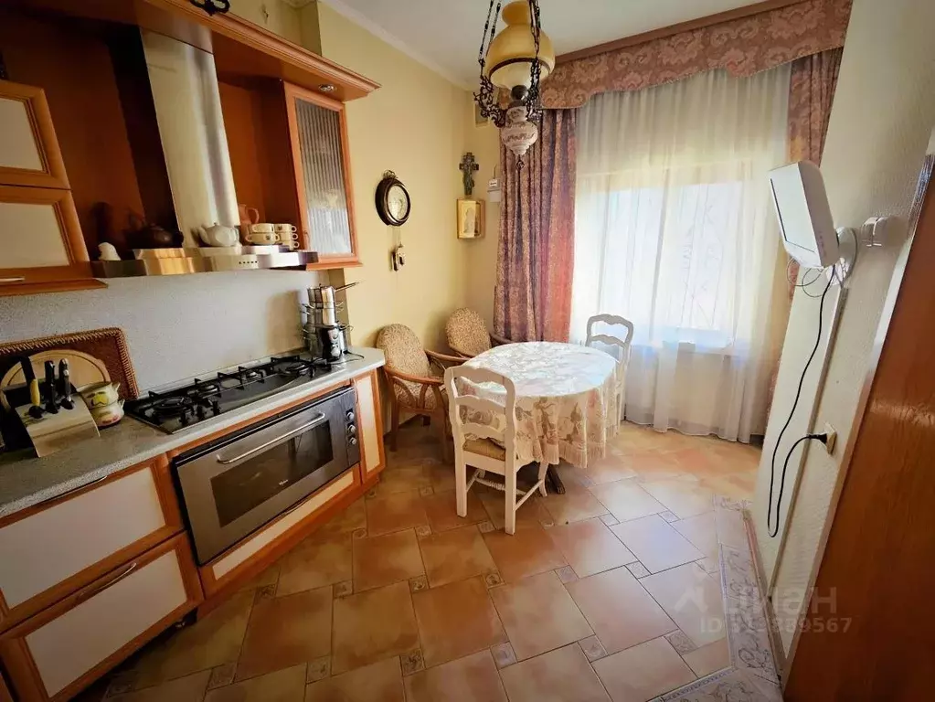 Дом в Севастополь ул. Батумская, 41 (270 м) - Фото 1