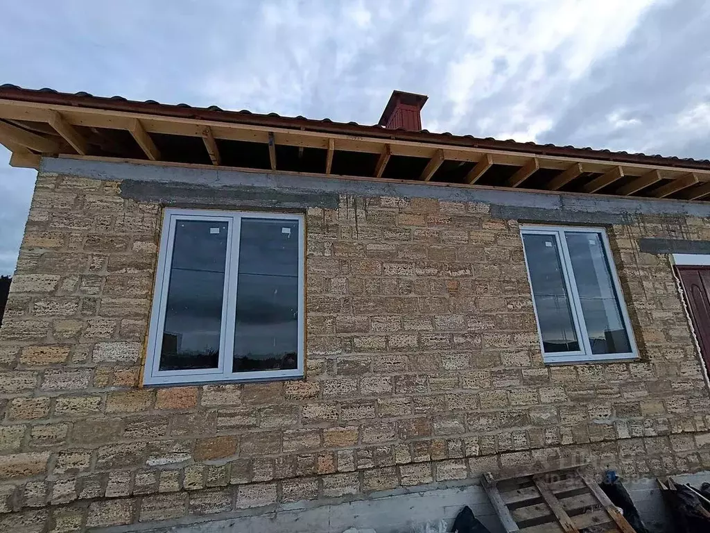 Дом в Крым, Бахчисарай ул. Имени Алиме Абденнановой, 13 (83 м) - Фото 1