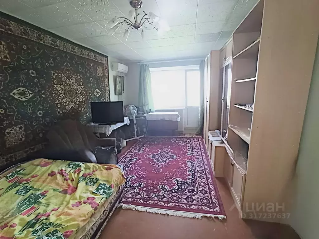 1-к кв. Волгоградская область, Волгоград Удмуртская ул., 45 (30.4 м) - Фото 1