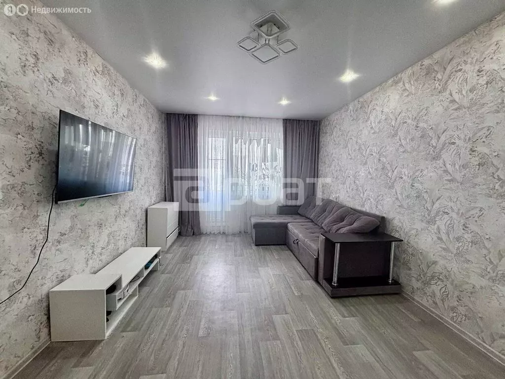 2-комнатная квартира: Кохма, Владимирская улица, 31 (51.5 м) - Фото 1