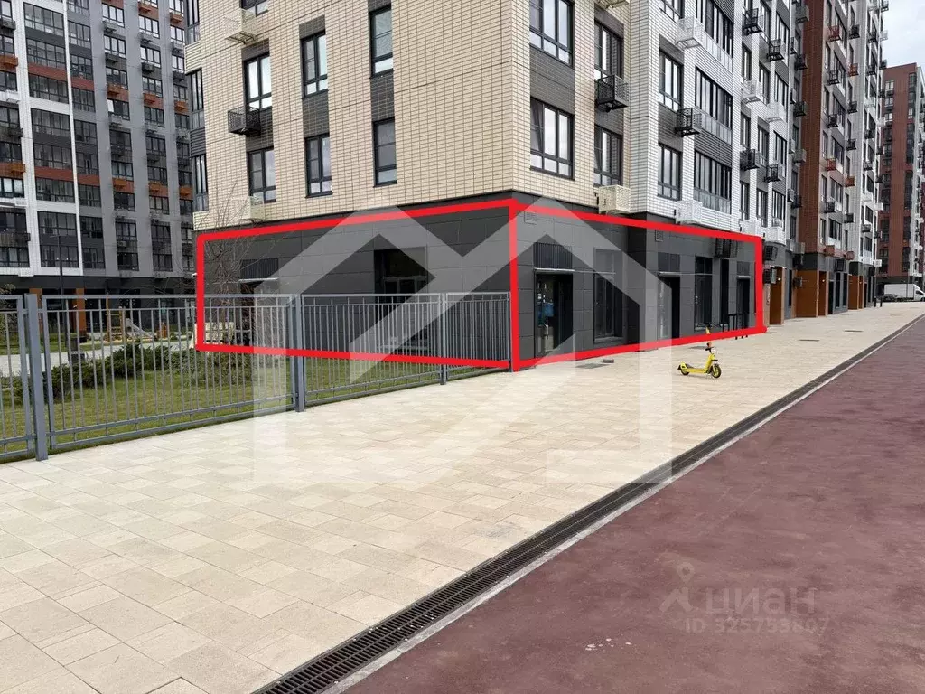 Торговая площадь в Москва Ленинградское ш., 228к1 (227 м) - Фото 1