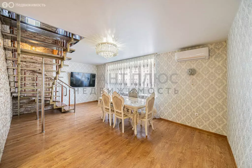 3-комнатная квартира: Липецк, улица Космонавтов, 92 (165 м) - Фото 2