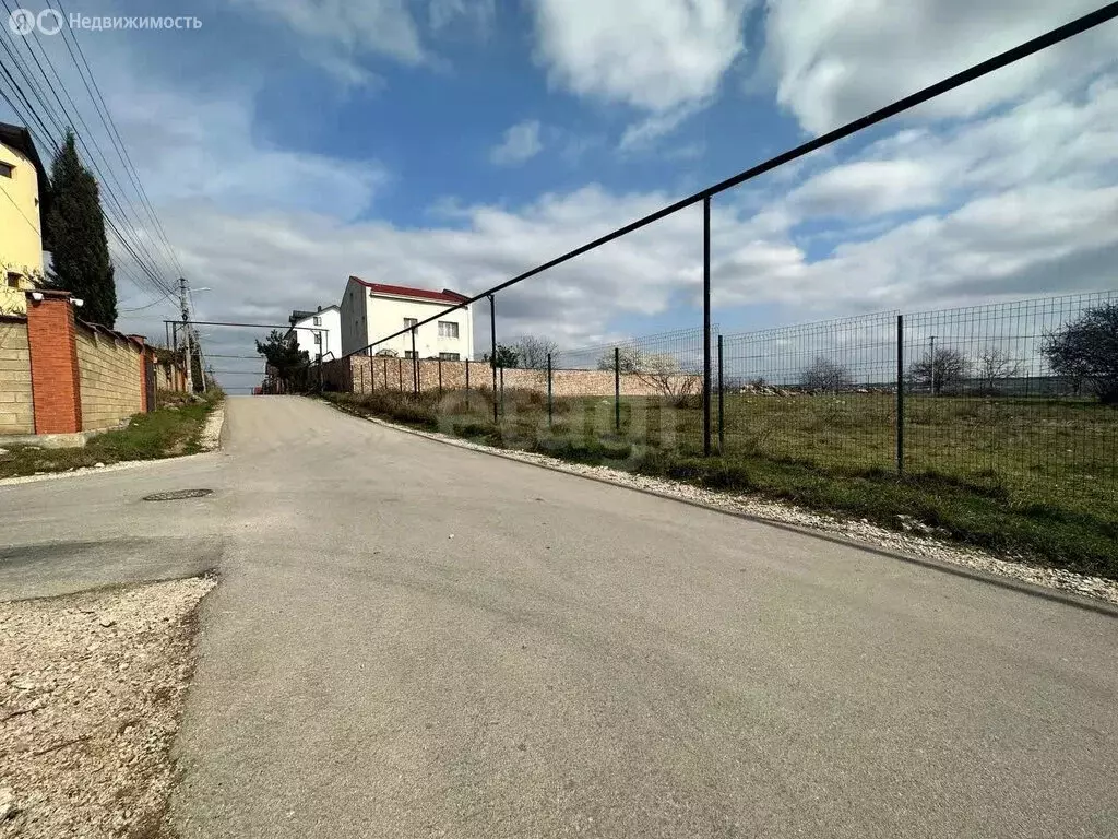 Участок в Севастополь, улица Связистов (17 м) - Фото 1