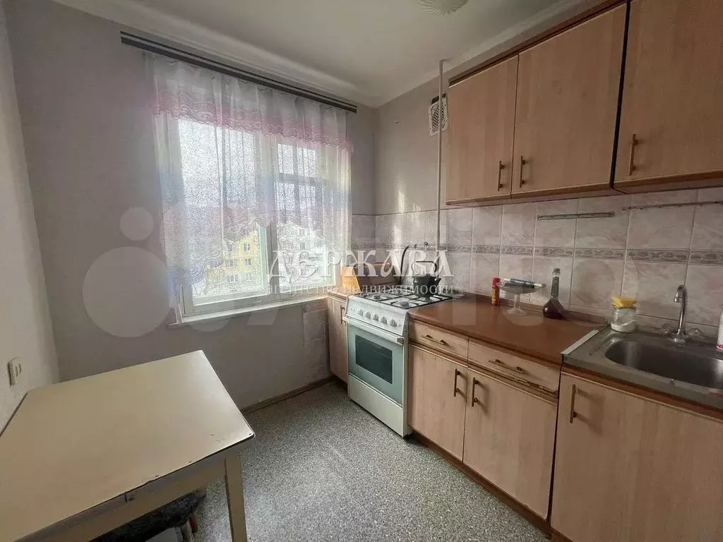 3-к. квартира, 61 м, 4/5 эт. - Фото 0