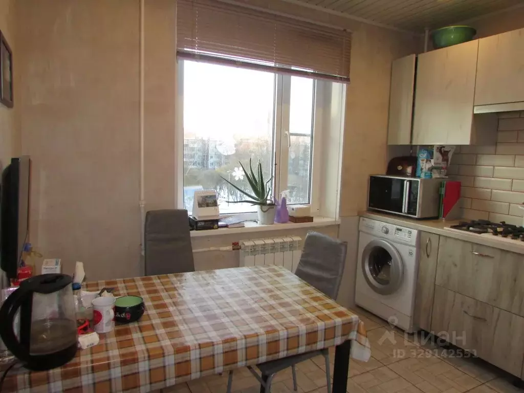 3-к кв. Ленинградская область, Гатчинский муниципальный округ, пос. ... - Фото 1