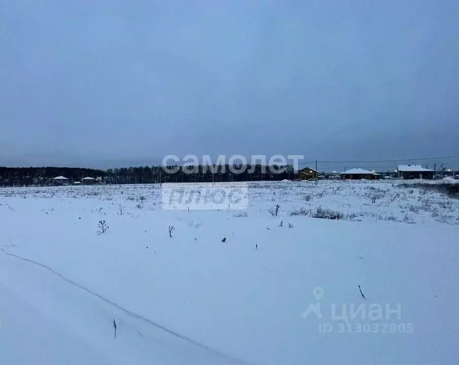 Участок в Башкортостан, Иглинский район, с. Уктеево ул. Шоссейная ... - Фото 0