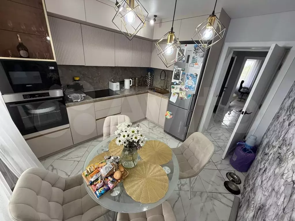 3-к. квартира, 63 м, 5/5 эт. - Фото 0