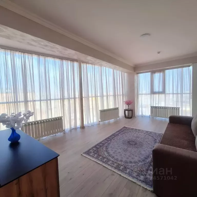 3-к кв. Чеченская республика, Грозный Петропавловское ш., 10Б (150.0 ... - Фото 2