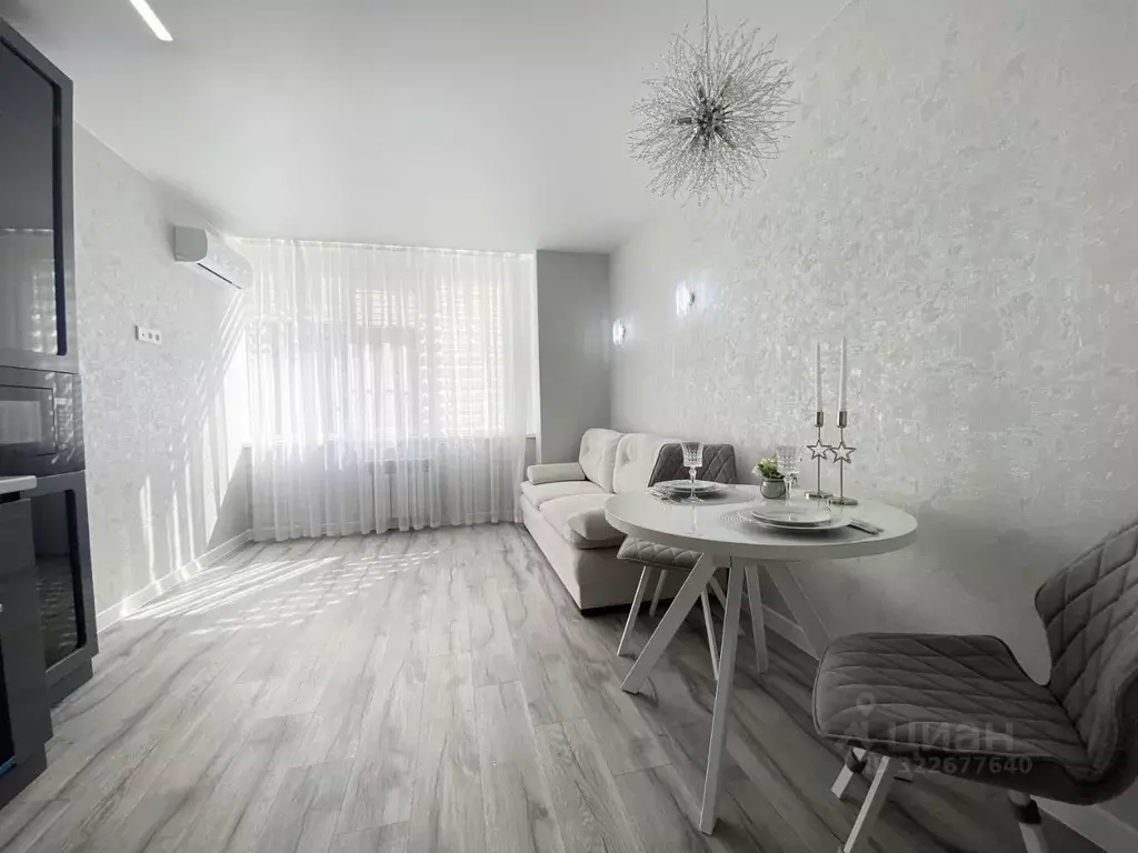 1-к кв. Саратовская область, Энгельс Дубовская ул., 5к1 (44.0 м) - Фото 2