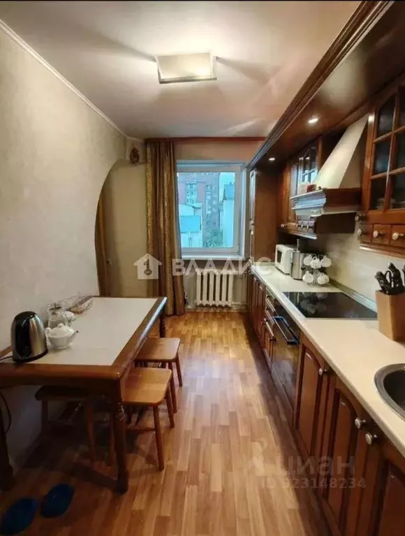 3-к кв. Иркутская область, Иркутск ул. Ивана Франко, 6 (63.4 м) - Фото 1