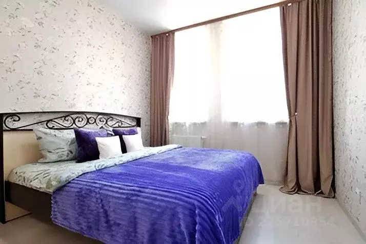 1-к кв. Тюменская область, Тюмень ул. Газовиков, 73к4 (36.0 м) - Фото 0