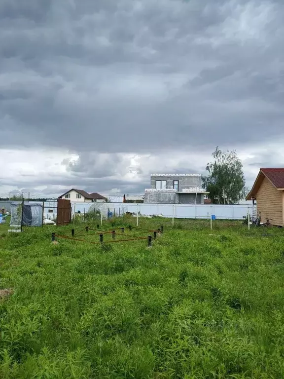 Участок в Московская область, Павлово-Посадский городской округ, д. ... - Фото 0