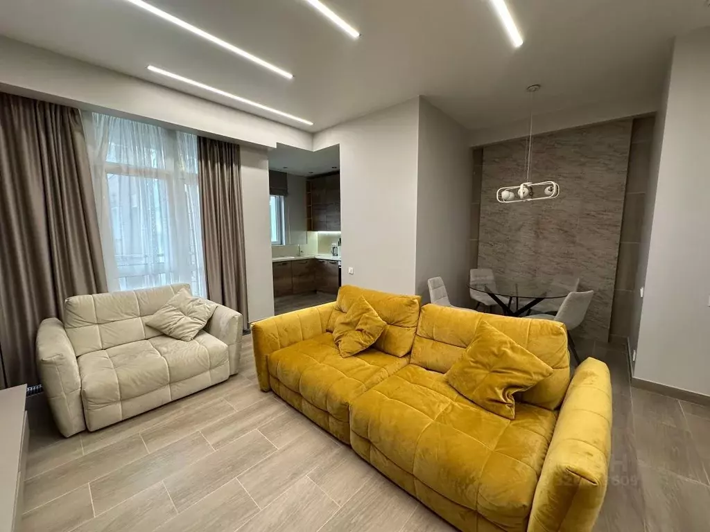 2-к кв. Краснодарский край, Сочи Новый Сочи мкр, ул. Цюрупы, 4Б (61.0 ... - Фото 2