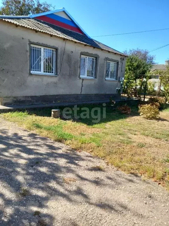 Дом в Крым, Первомайский район, с. Гришино ул. Степная, 5 (76 м) - Фото 1