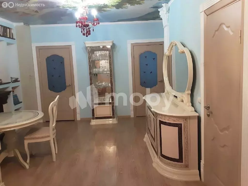 3-комнатная квартира: Калининград, Товарная улица, 14 (91 м) - Фото 1