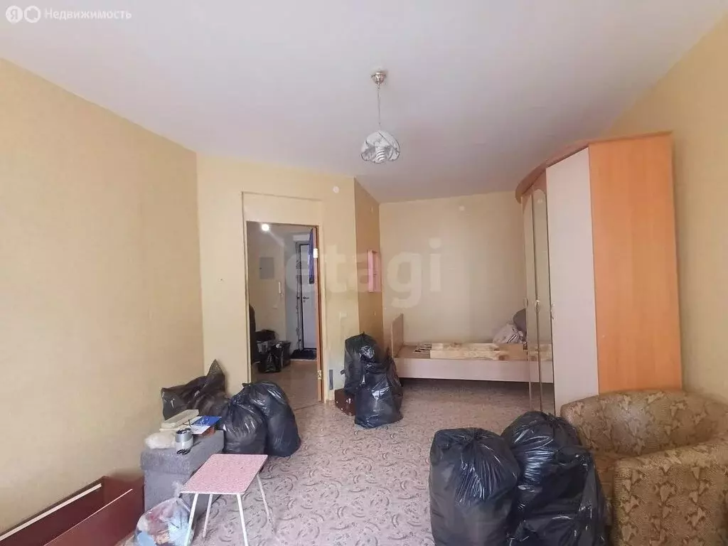 1-комнатная квартира: Чебаркуль, улица 8 Марта, 5 (37.8 м) - Фото 1