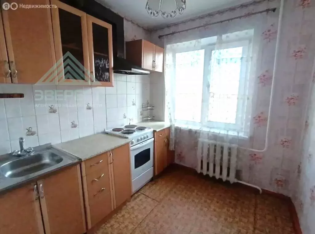 2-комнатная квартира: Абакан, улица Щетинкина, 46 (49 м) - Фото 2