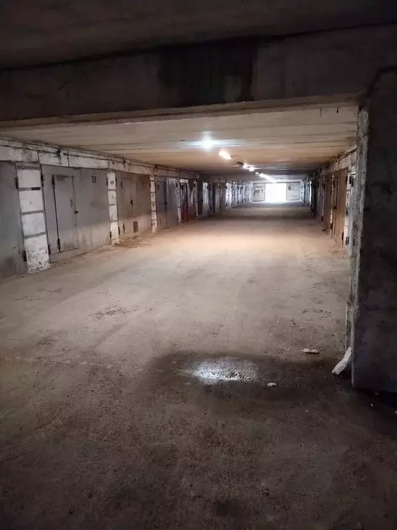 Гараж в Свердловская область, Екатеринбург ул. Астраханская, 34 (17 м) - Фото 2