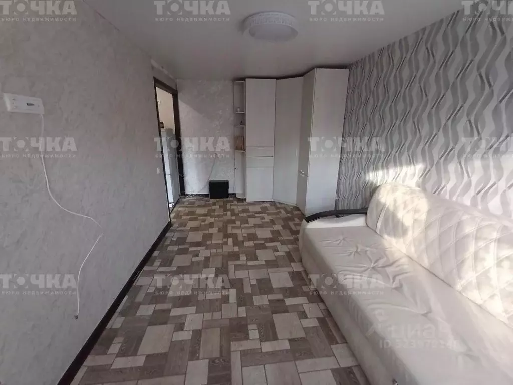 1-к кв. Челябинская область, Чебаркуль 9 Мая ул., 22 (30.0 м) - Фото 1