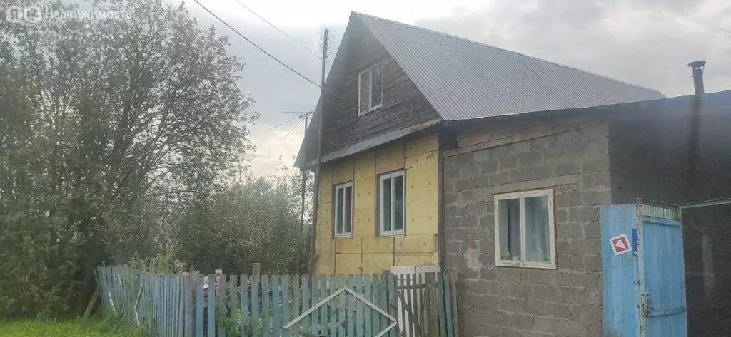 Дом в Пермский край, Чайковский городской округ, деревня Марково, ... - Фото 0
