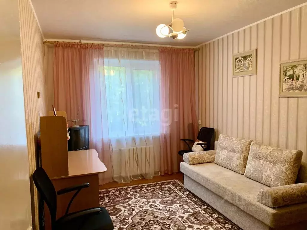3-к кв. Оренбургская область, Оренбург ул. Чкалова, 70 (63.8 м) - Фото 0