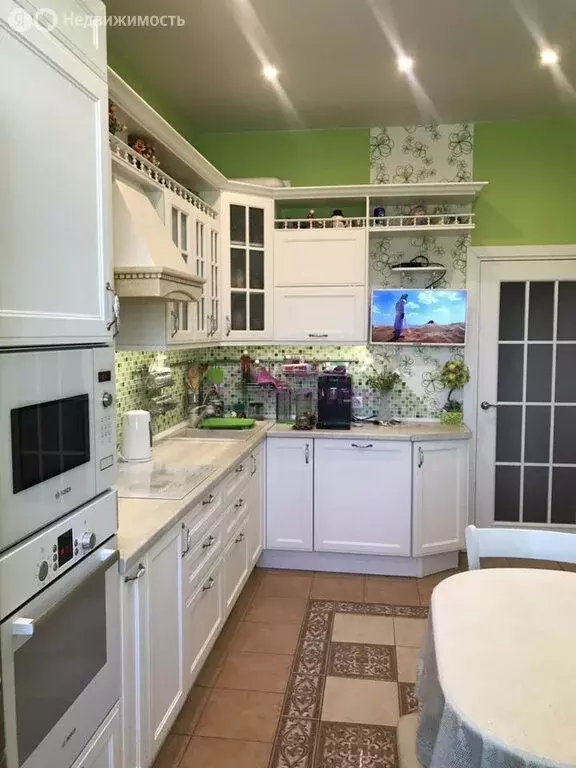 3-комнатная квартира: Санкт-Петербург, Богатырский проспект, 32к1 ... - Фото 1