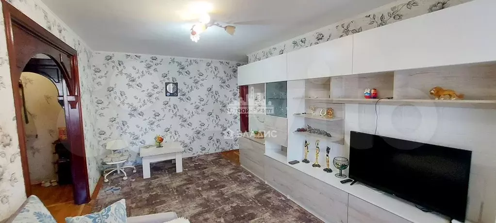 3-к. квартира, 58,1 м, 5/5 эт. - Фото 1