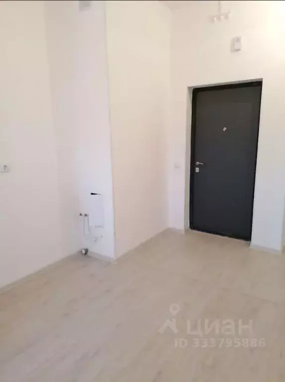 Студия Санкт-Петербург ул. Среднерогатская, 11к2 (26.0 м) - Фото 1
