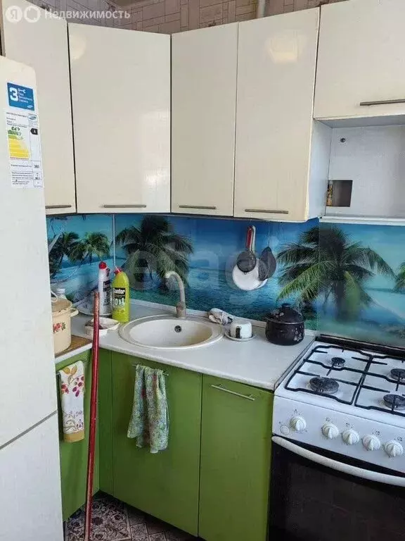 3-комнатная квартира: Киров, улица Ивана Попова, 23А (56.1 м) - Фото 2