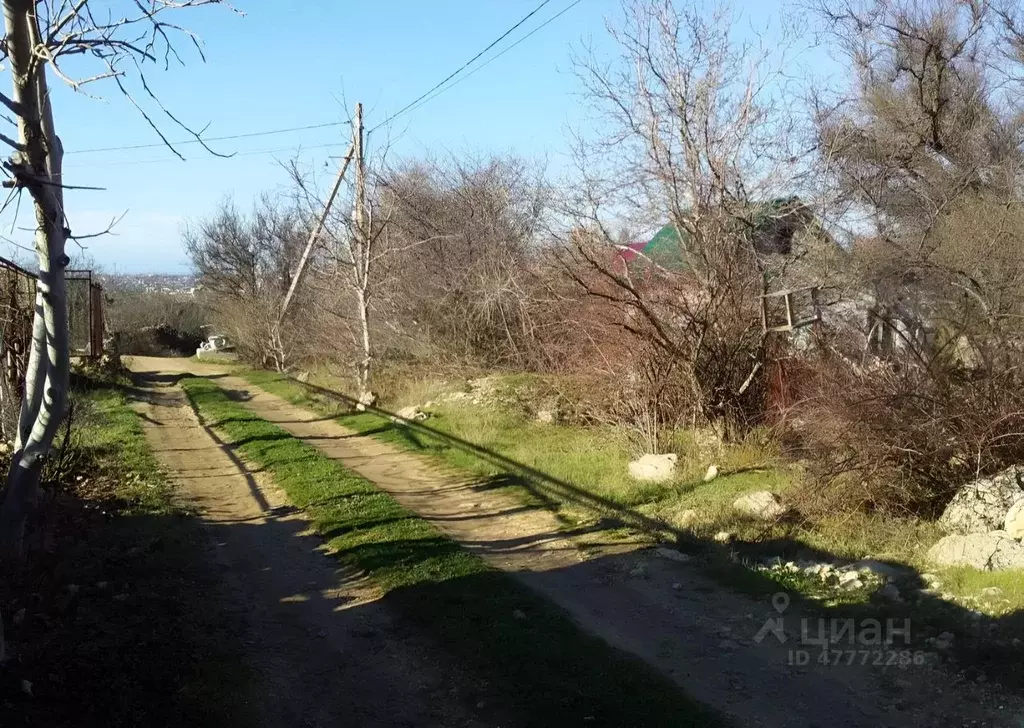 Участок в Севастополь Движенец садоводческое товарищество,  (8.5 сот.) - Фото 1