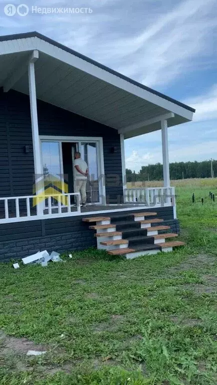 Дом в Омский район, посёлок Магистральный (85 м) - Фото 1