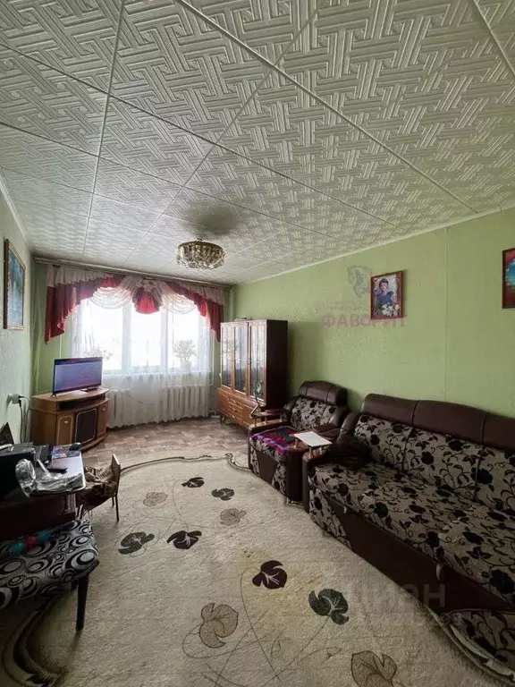 3-к кв. Оренбургская область, Орск Новый город мкр, ул. Маршала ... - Фото 0