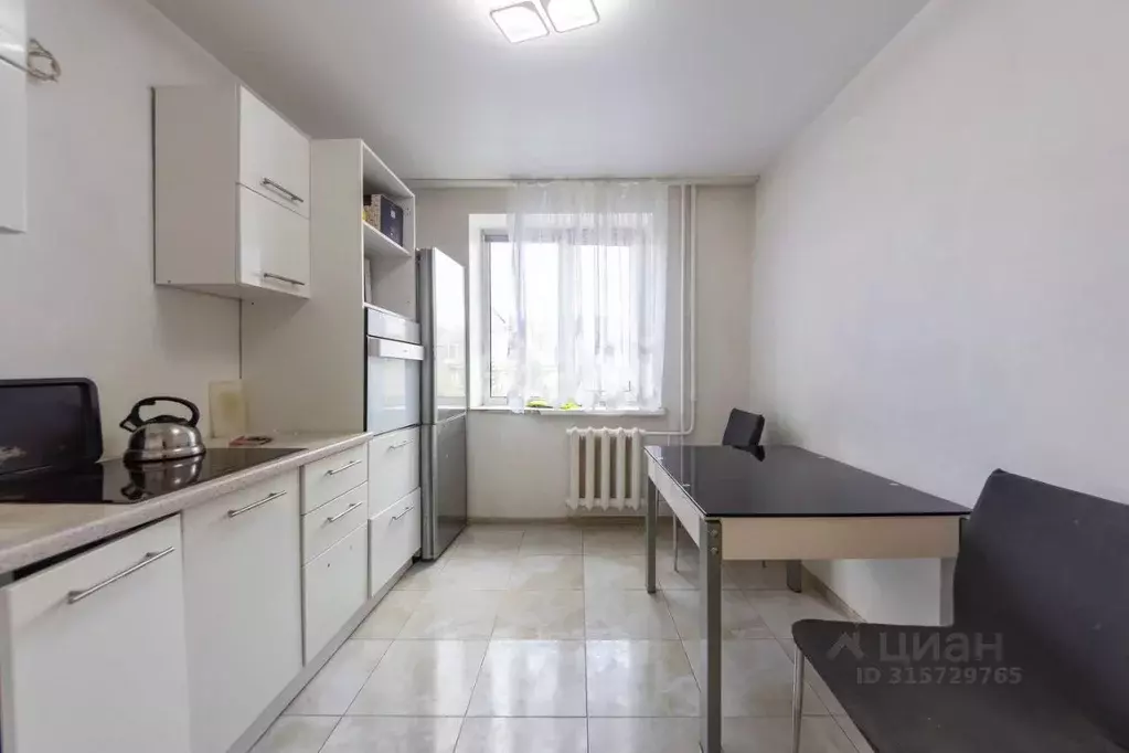 3-к кв. Хабаровский край, Хабаровск Краснодарская ул., 15 (68.4 м) - Фото 1