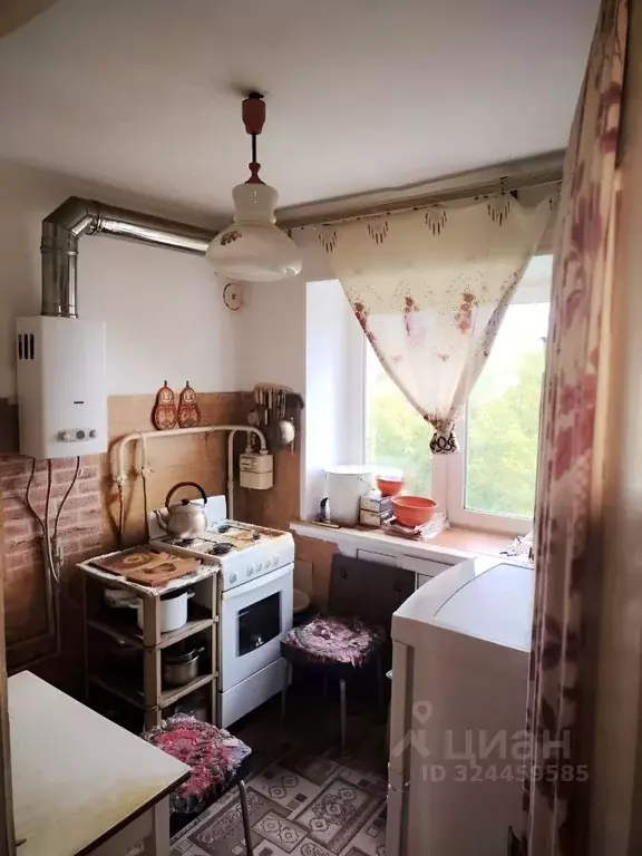 1-к кв. Нижегородская область, Кстово ул. Космонавтов, 3 (30.0 м) - Фото 1