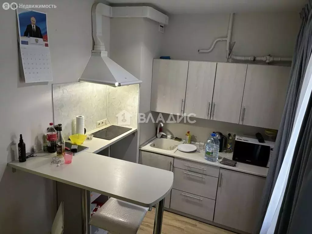 3-комнатная квартира: Москва, 1-й Неопалимовский переулок, 11/22 (61 ... - Фото 2