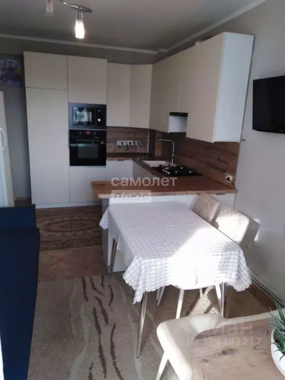 2-к кв. Курская область, Курск ул. Пионеров, 17 (69.1 м) - Фото 2