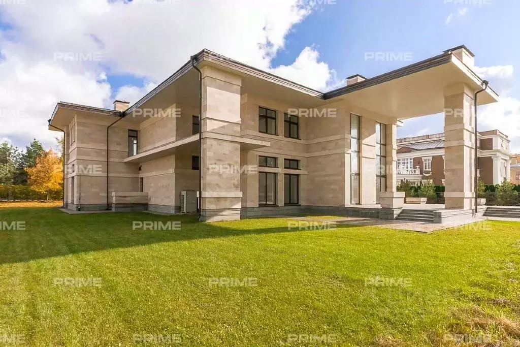 Коттедж в Московская область, Одинцовский городской округ, д. Жуковка, ... - Фото 1