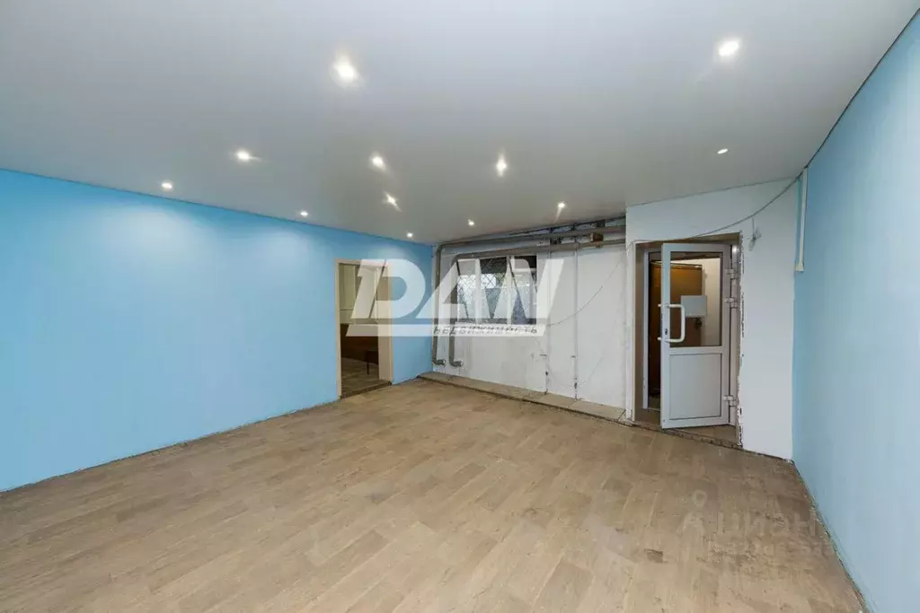 Торговая площадь в Челябинская область, Челябинск ул. Расковой, 2А (68 ... - Фото 1