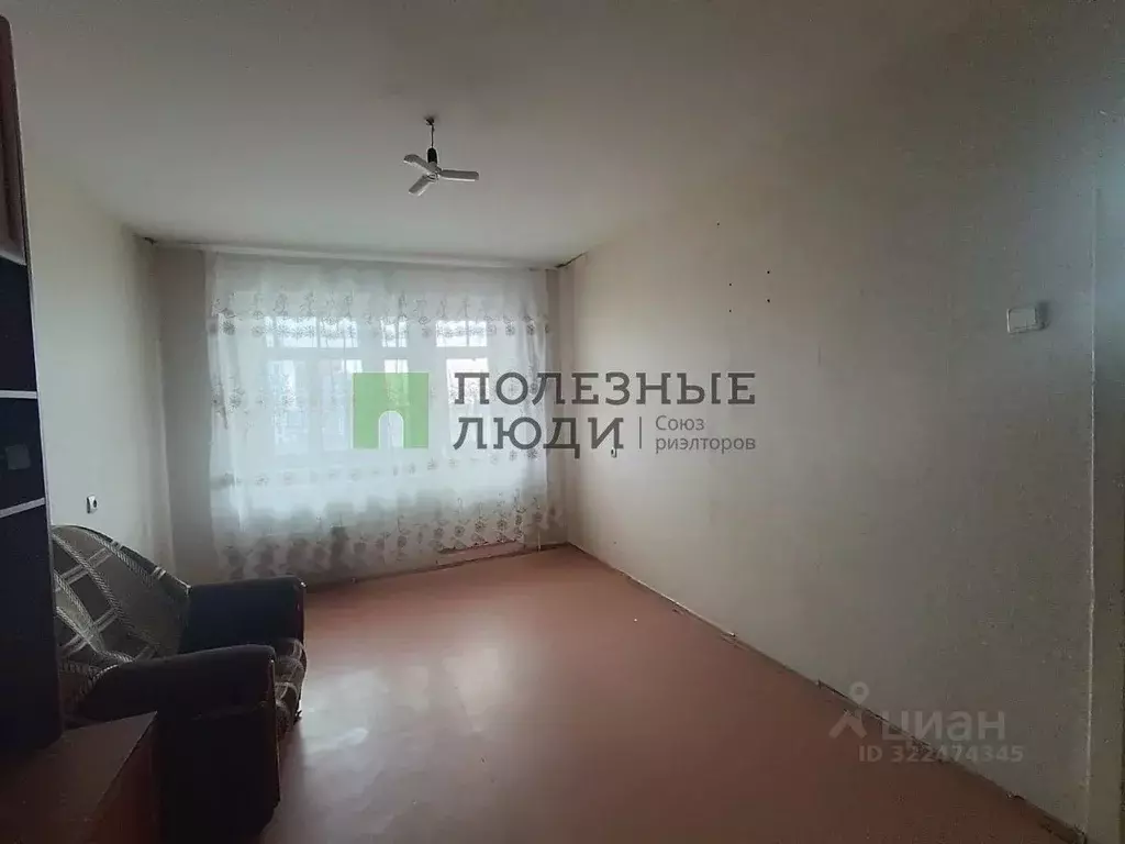 1-к кв. Курганская область, Курган Заозерный жилрайон, 3-й мкр, 13 ... - Фото 1