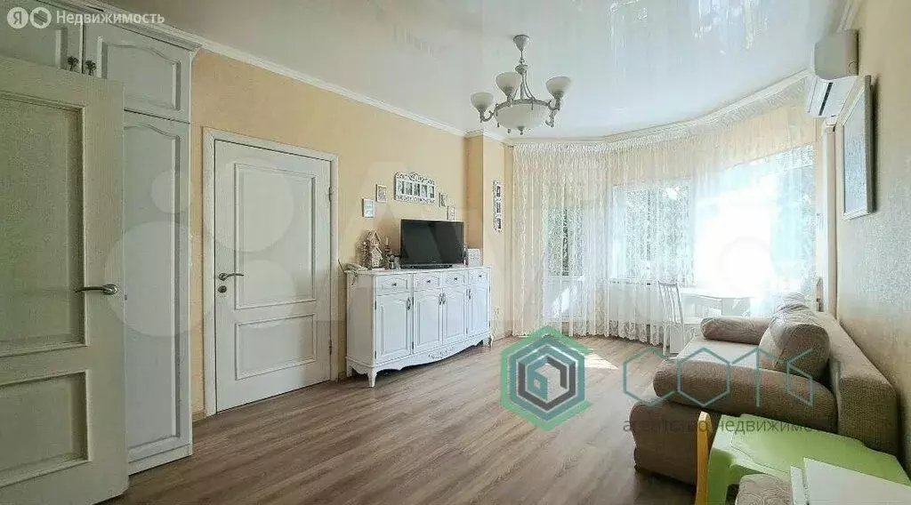 2-комнатная квартира: Зеленоградск, улица Потёмкина, 13 (40.3 м) - Фото 0