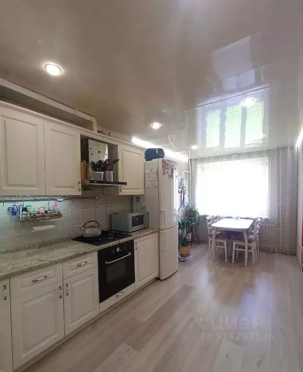 3-к кв. Кировская область, Киров Стахановская ул., 29 (85.5 м) - Фото 1