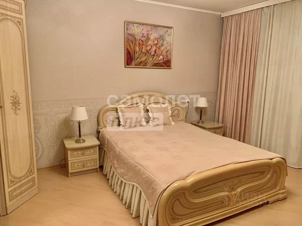 3-к кв. Чувашия, Чебоксары ул. Спиридона Михайлова, 1 (97.2 м) - Фото 1