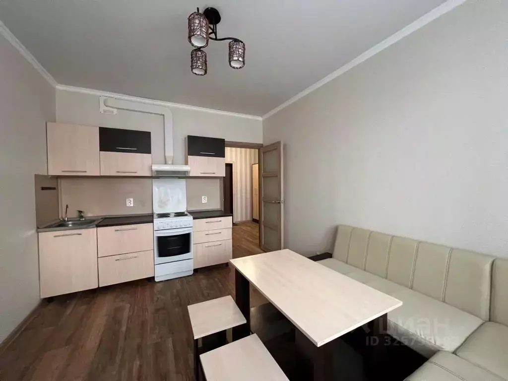 1-к кв. Челябинская область, Челябинск ул. 40-летия Победы, 9А (42.0 ... - Фото 1