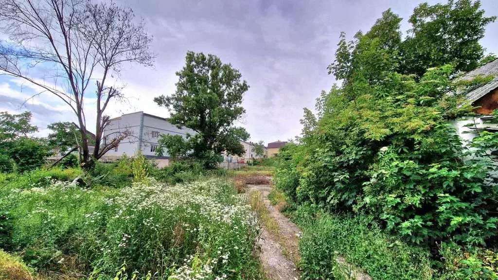 Участок в Кабардино-Балкария, Нальчик Надречная ул., 2 (30.0 сот.) - Фото 1